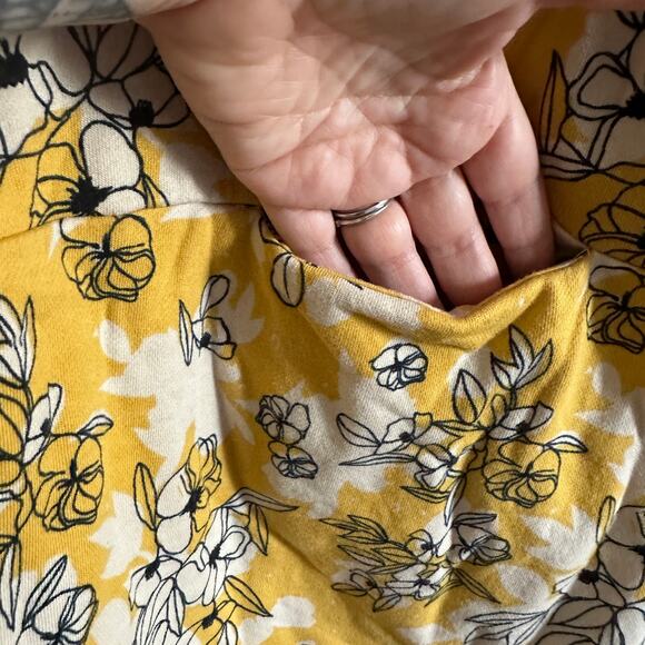 WOOLOVERS | Yellow Floral Funnel Neck French Terry Tunic | Size Extra Large - Picture 4 of 6